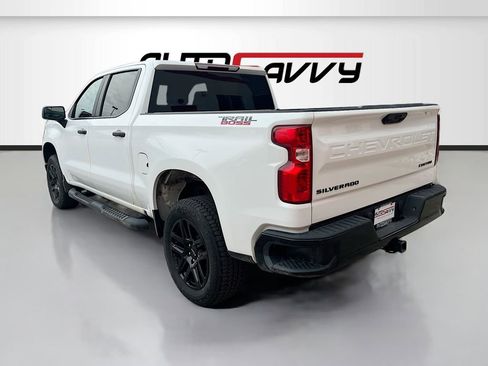 Used 2023 Chevrolet Silverado 1500 Custom Trail Boss w/ 2.7L Blackout Package image 5