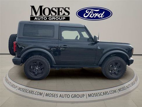 Certified 2024 Ford Bronco Black Diamond AWD/4WD image 2