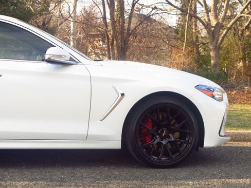 Used 2021 Genesis G70 3.3T w/ Prestige Package image 29