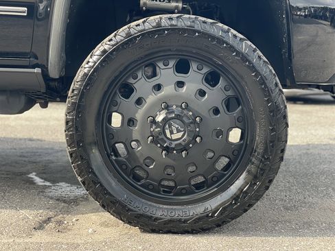 Used 2018 GMC Sierra 3500 Denali w/ Duramax Plus Package AWD/4WD image 42