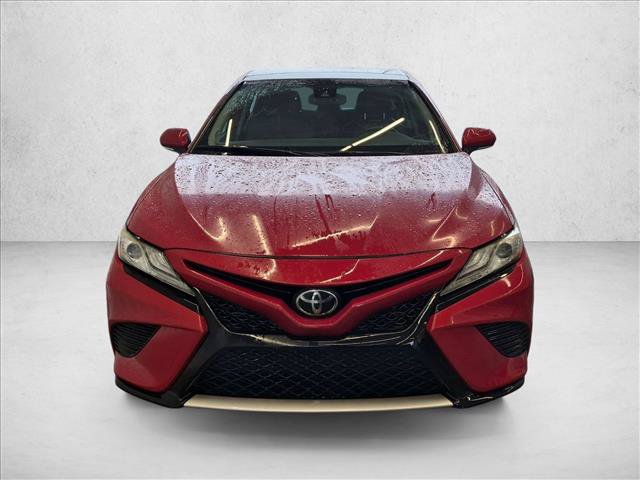 Used 2019 Toyota Camry XSE w/ Navigation Package FWD image 2