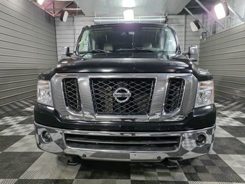 Used 2021 Nissan NV 3500 SL image 3