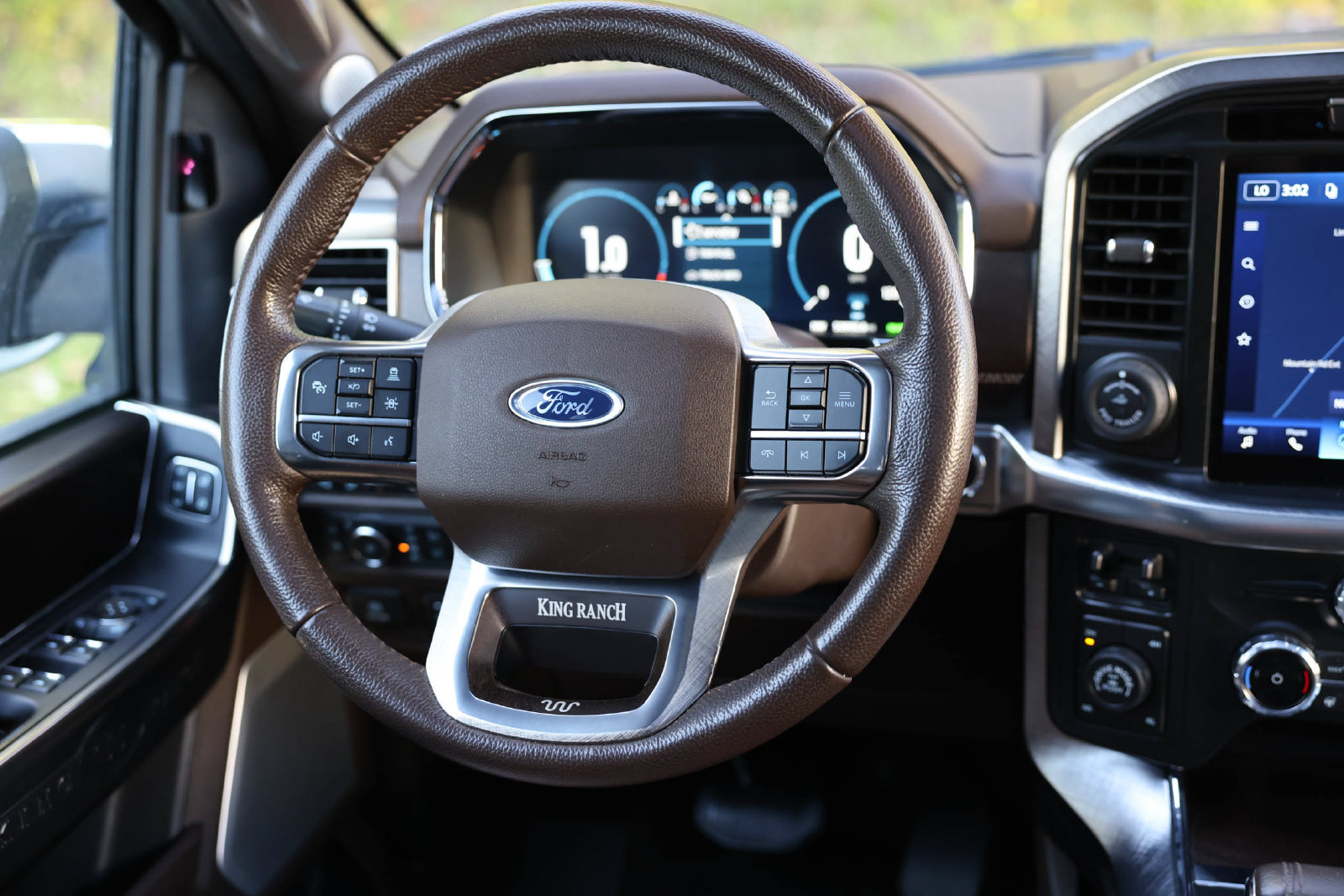 Used 2022 Ford F150 King Ranch w/ Equipment Group 601A High AWD/4WD image 34