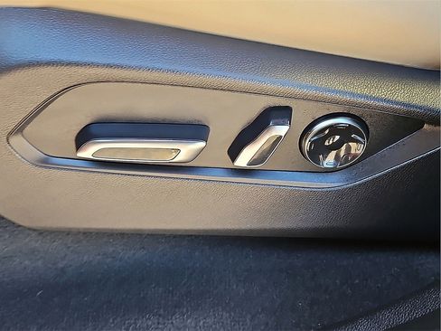 Certified 2025 Acura MDX Technology Package image 19