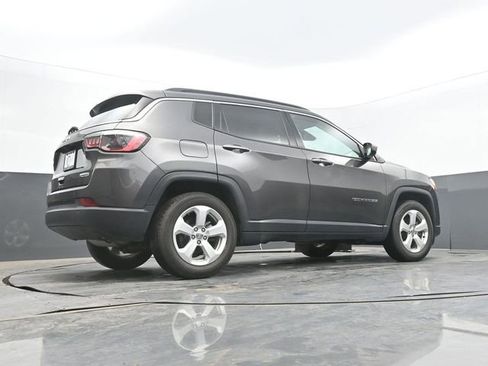 Used 2021 Jeep Compass Latitude w/ Convenience Group FWD image 59