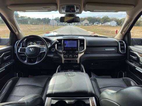 Used 2019 RAM 2500 Laramie image 28