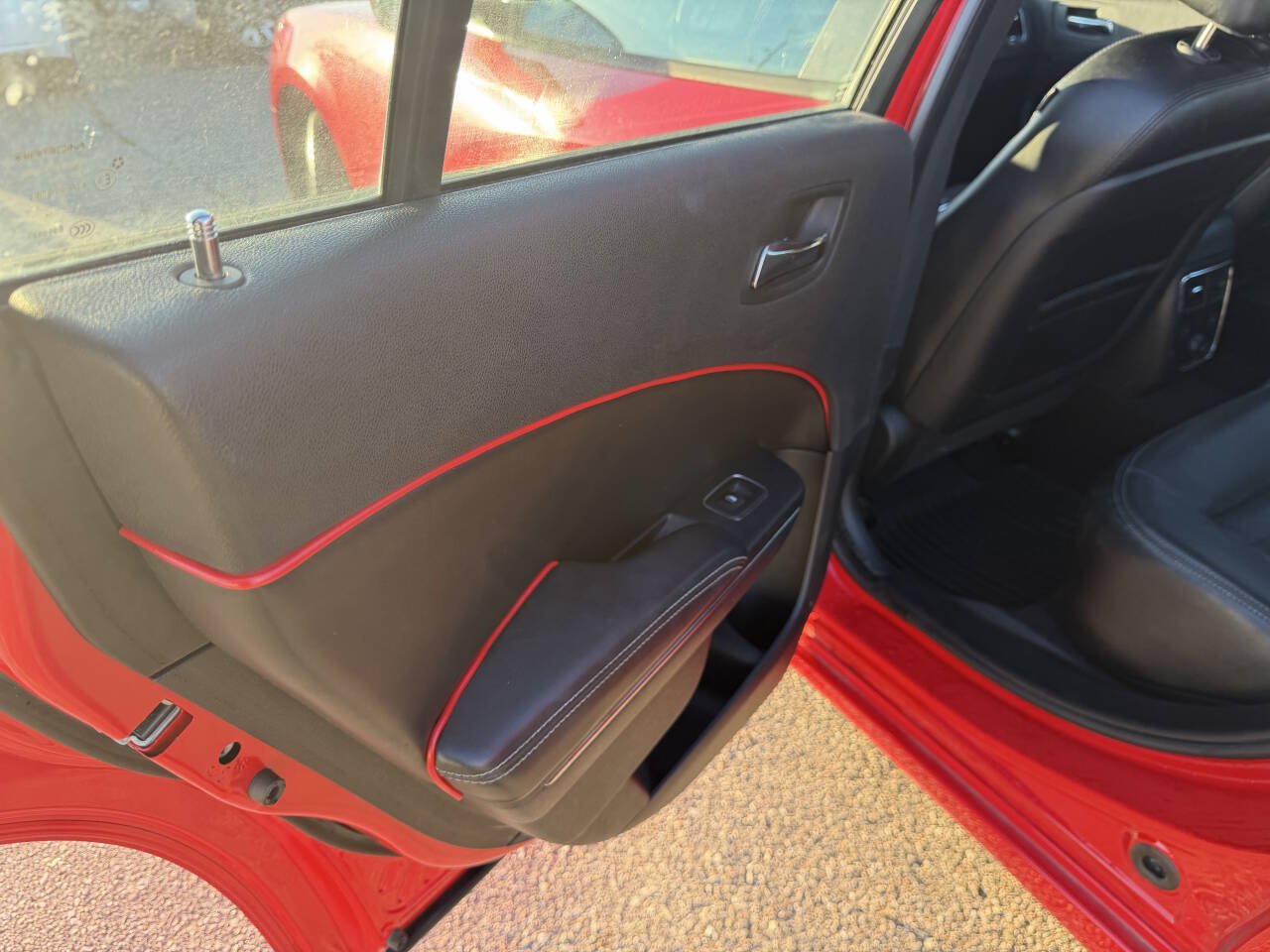 Used 2014 Dodge Charger SXT Plus AWD/4WD image 27