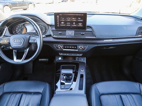 Certified 2023 Audi Q5 2.0T Premium w/ Convenience Package image 13