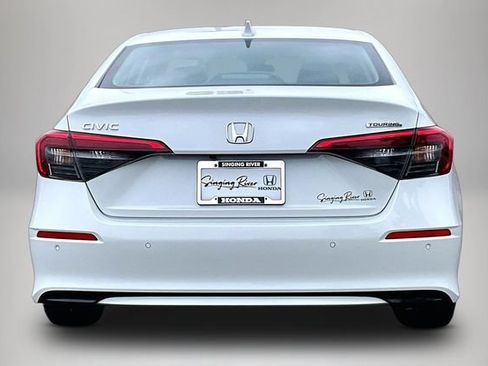 Used 2024 Honda Civic Touring image 6