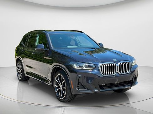 Used 2022 BMW X3 xDrive30i w/ M Sport Package 2 AWD/4WD image 3