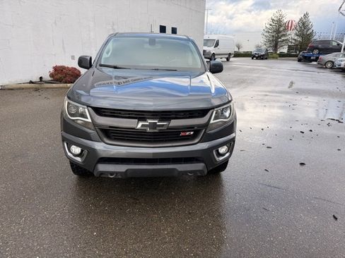 Used 2017 Chevrolet Colorado Z71 image 2