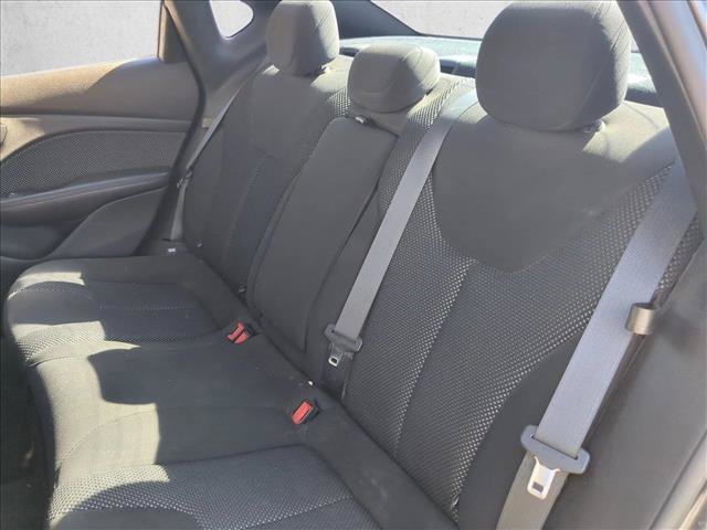 Used 2015 Dodge Dart SXT FWD image 16