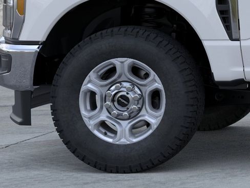 New 2026 Ford F250 XLT AWD/4WD image 19