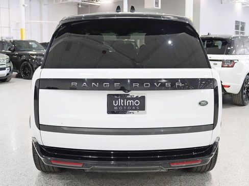 Used 2023 Land Rover Range Rover SE image 14