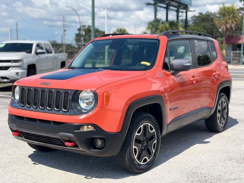 Used 2016 Jeep Renegade Trailhawk AWD/4WD image 1