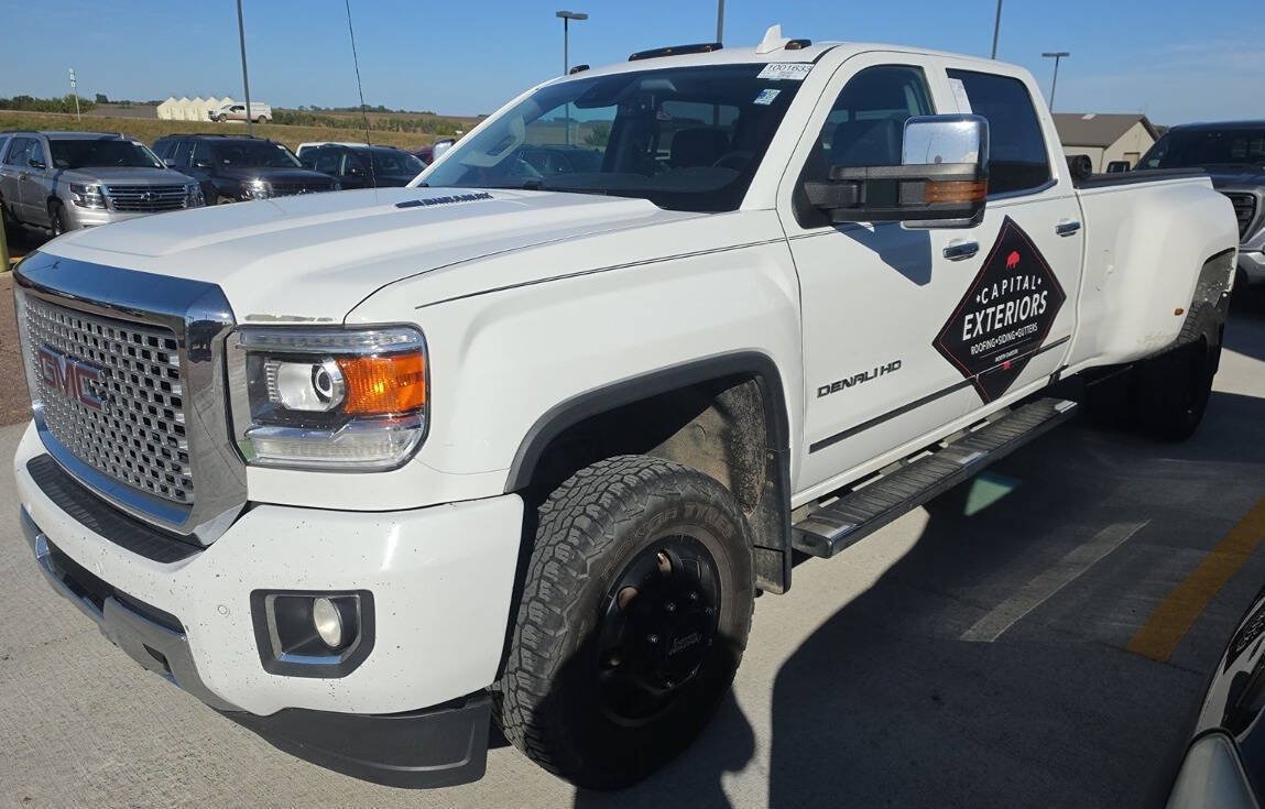 Used 2015 GMC Sierra 3500 Denali w/ Duramax Plus Package AWD/4WD image 1