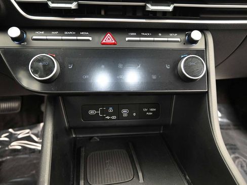 Certified 2025 Hyundai Sonata SEL image 19