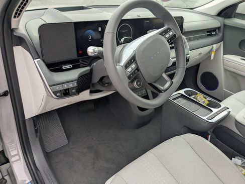 Certified 2025 Hyundai Ioniq 5 Limited image 17