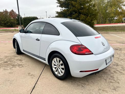 Used 2017 Volkswagen Beetle 1.8T Classic image 7