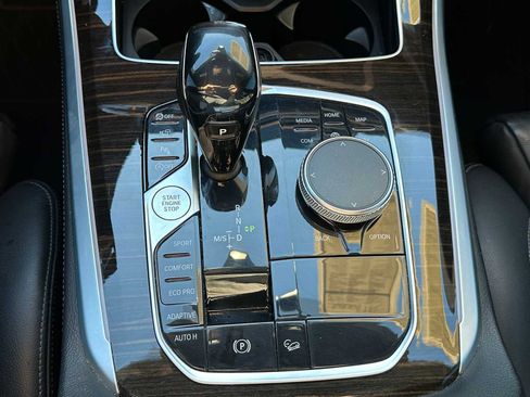 Used 2020 BMW X5 xDrive40i w/ Convenience Package image 34