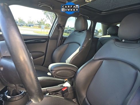 Used 2015 MINI Cooper S image 9