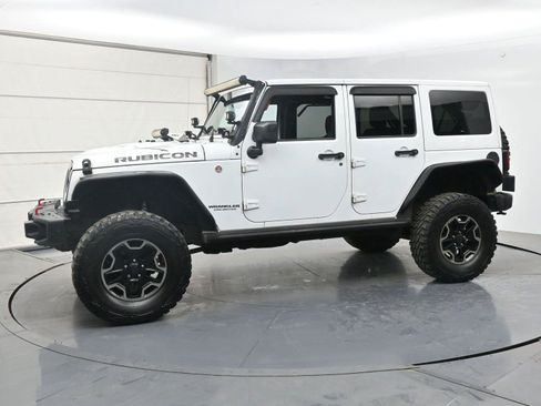 Used 2017 Jeep Wrangler Unlimited Rubicon AWD/4WD image 23