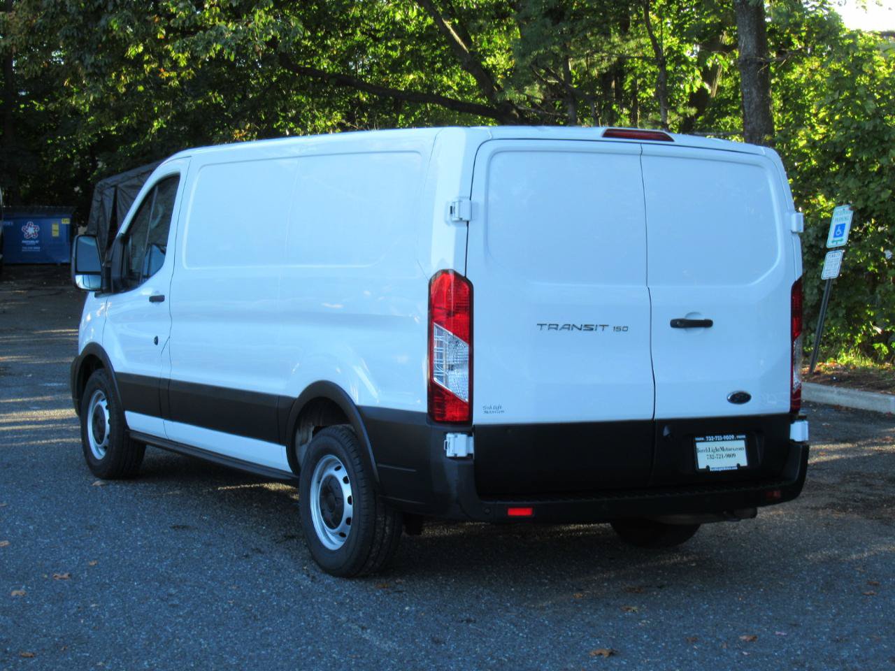 Used 2020 Ford Transit 150 Low Roof RWD image 4