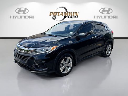 Used 2019 Honda HR-V LX image 1