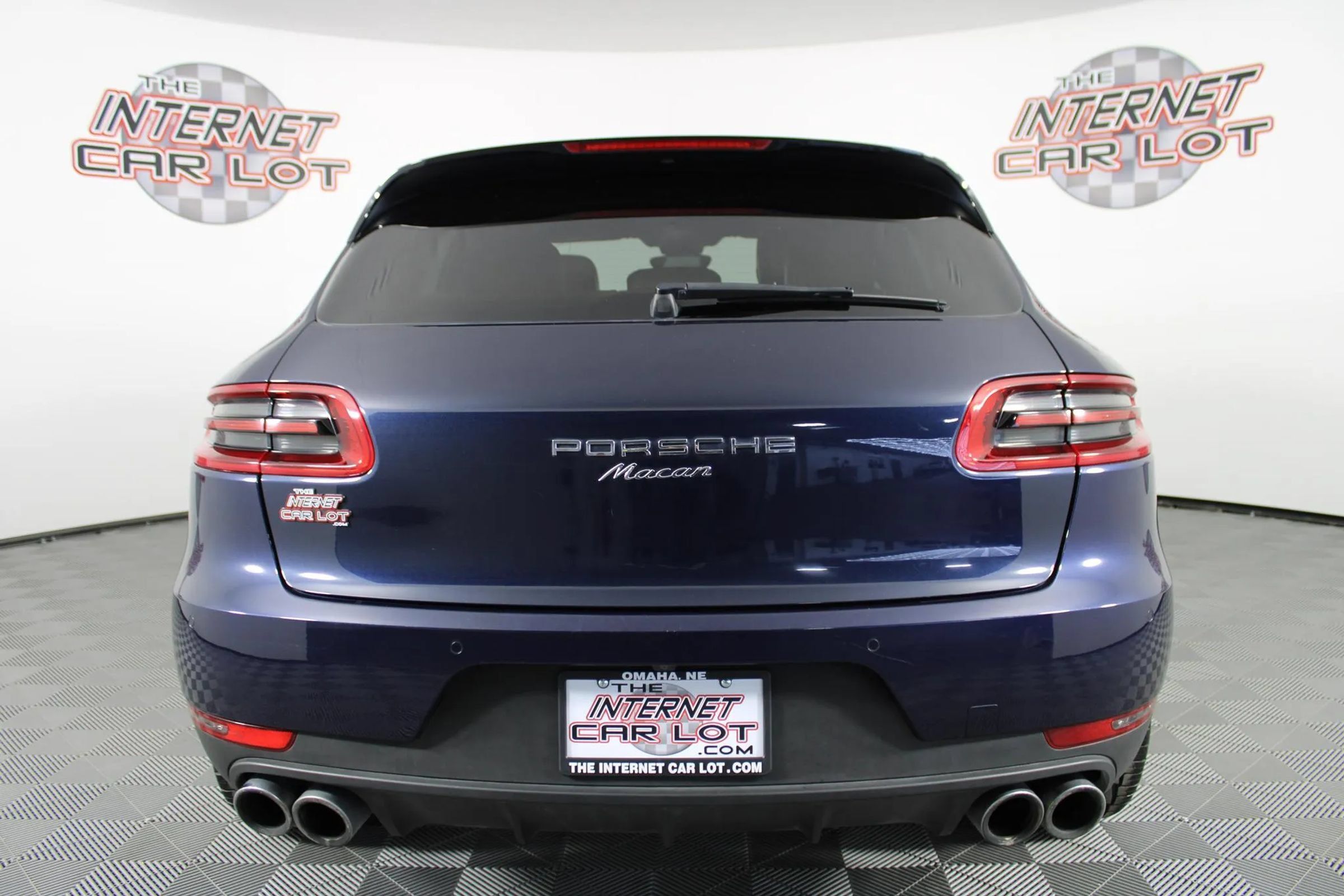 Used 2018 Porsche Macan Sport Edition AWD/4WD image 6