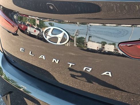 Used 2019 Hyundai Elantra Value Edition w/ Cargo Package FWD image 29