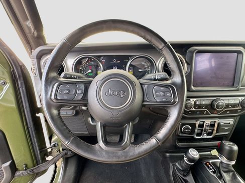 Used 2023 Jeep Wrangler Unlimited w/ Cold Weather Group AWD/4WD image 12
