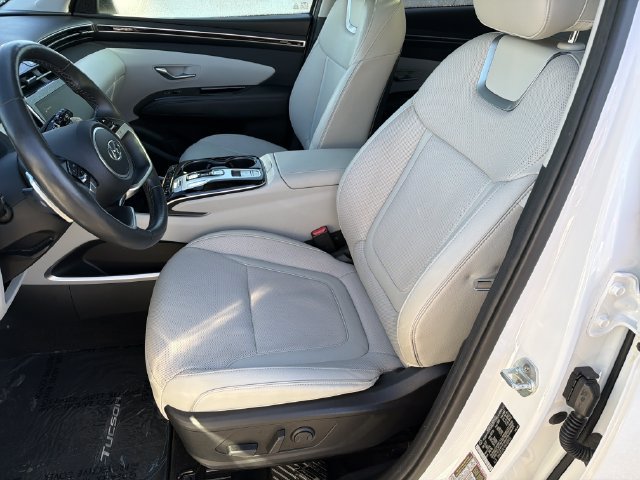Certified 2022 Hyundai Tucson Limited FWD image 11
