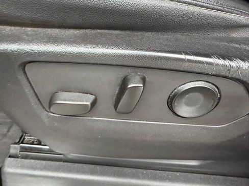 Used 2022 GMC Sierra 1500 SLT w/ SLT Premium Plus Package image 13