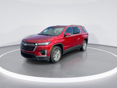 Used 2022 Chevrolet Traverse LT FWD image 5