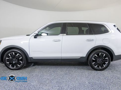 Used 2023 Kia Telluride SX AWD/4WD image 4