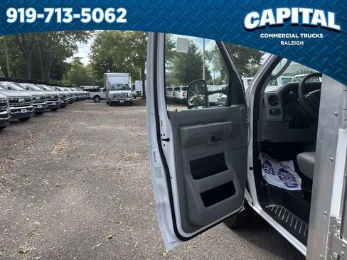 New 2026 Ford E-450 and Econoline 450 Super Duty w/ Power Equipment Group image 19