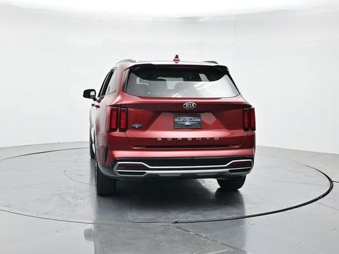 Used 2021 Kia Sorento S image 8