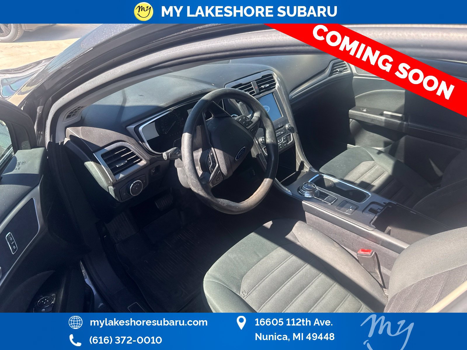 Used 2017 Ford Fusion SE w/ Fusion SE Technology Package FWD image 4