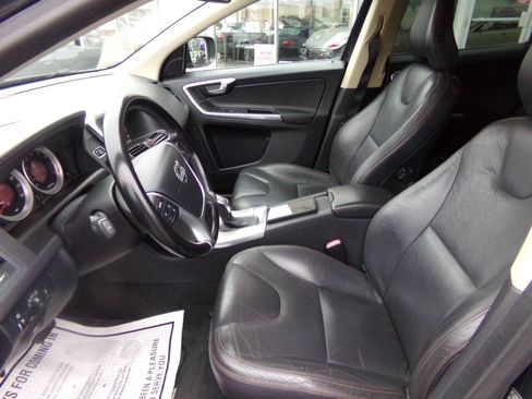 Used 2013 Volvo XC60 3.2 FWD image 9