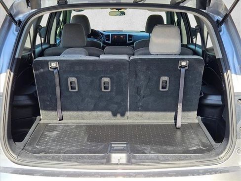 Used 2018 Honda Pilot LX image 18