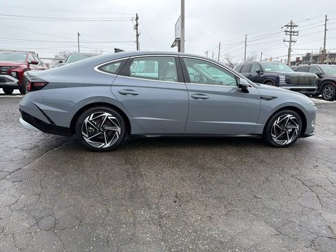 Certified 2024 Hyundai Sonata SEL w/ Convenience Package image 8