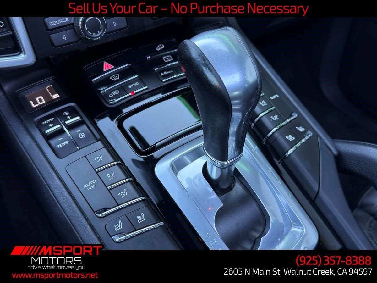 Used 2016 Porsche Cayenne S AWD/4WD image 13