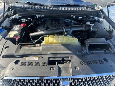 Used 2020 Lincoln Navigator Reserve w/ Luxury Package image 37