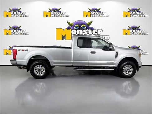 Used 2019 Ford F250 XLT image 4