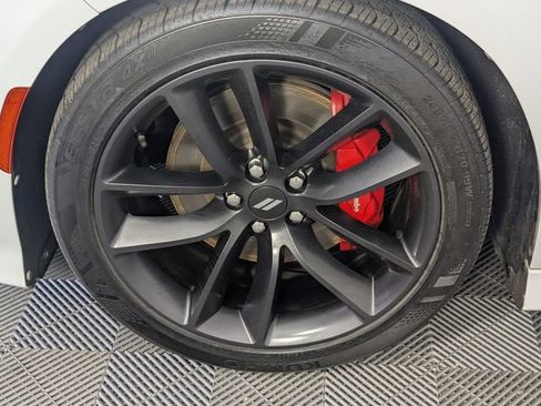 Used 2021 Dodge Charger GT w/ Performance Handling Group RWD image 8