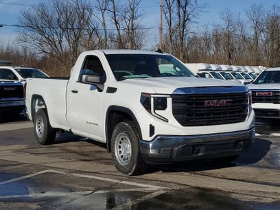 New 2026 GMC Sierra 1500 Pro w/ Pro Value Package