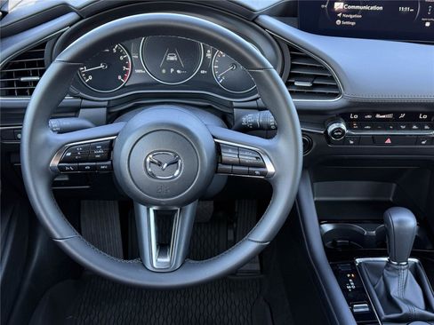Certified 2025 MAZDA MAZDA3 s image 17