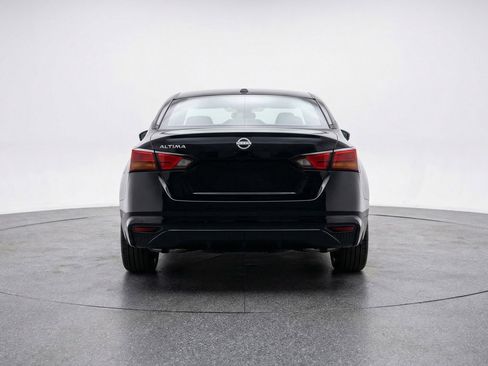 Used 2025 Nissan Altima 2.5 SV image 6