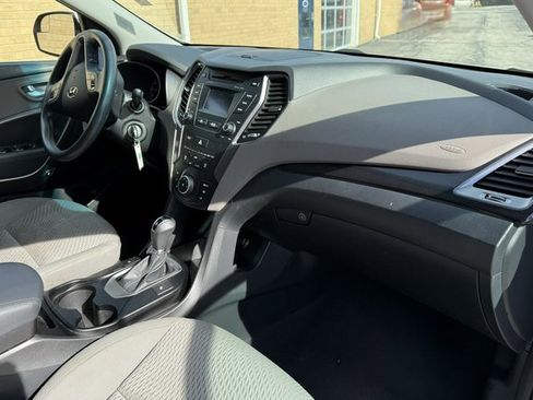 Used 2016 Hyundai Santa Fe SE image 23