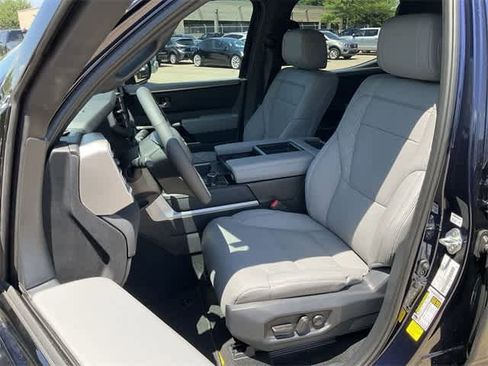 Used 2025 Toyota Tundra Limited image 13